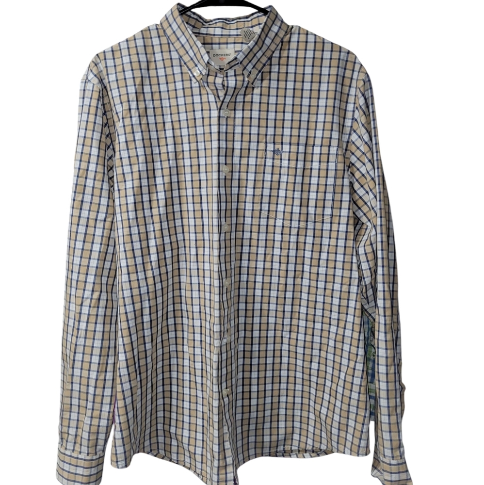Dockers checkered long sleeve button-down shirt Size L